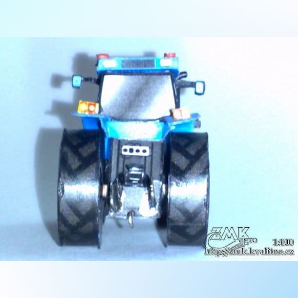 Бумажная модель Трактор New Holland T8050