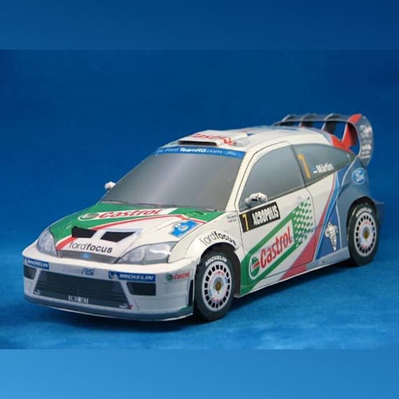 Автомобиль Ford Focus RS