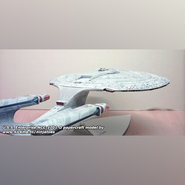 Бумажная модель Звездолет USS Enterprise NCC-1701-D (Звездный путь)