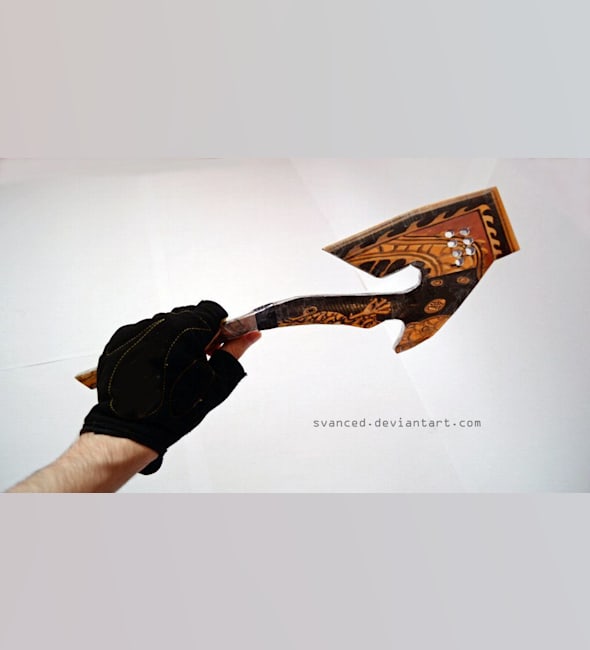 Бумажная модель Боевой топор Combat Axe Royal Dragon (Crossfire)
