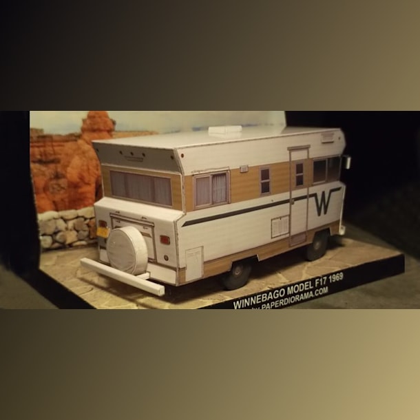Бумажная модель Автотрейлер Winnebago F17