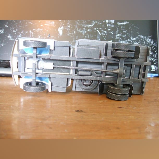Журнал Novamodel - 21 - Бортовой грузовик Амур-53131, масштаб 1:43