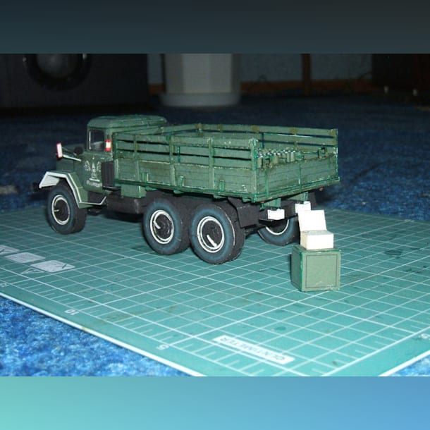 Журнал Novamodel - 17 - Грузовик ЗИЛ-131 с салютной установкой 2А30М, масштаб 1:43