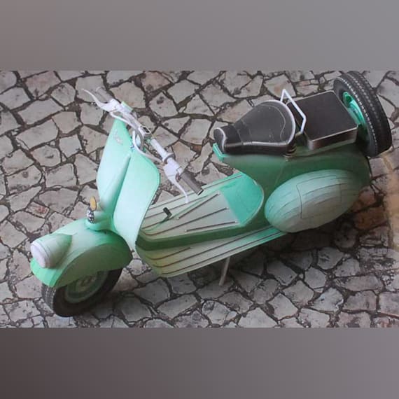 Мотороллер Vespa 150 VBA (Римские каникулы)