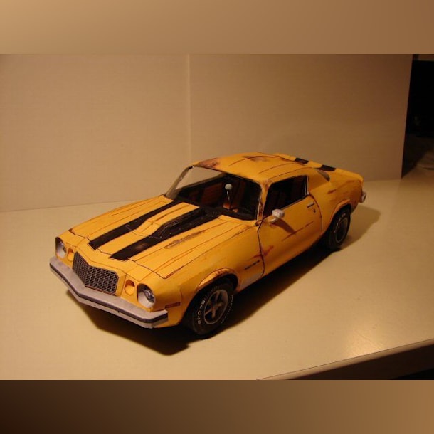 Бумажная модель Трасформер Бамблби Chevrolet Camaro 1976 (Трансформеры)
