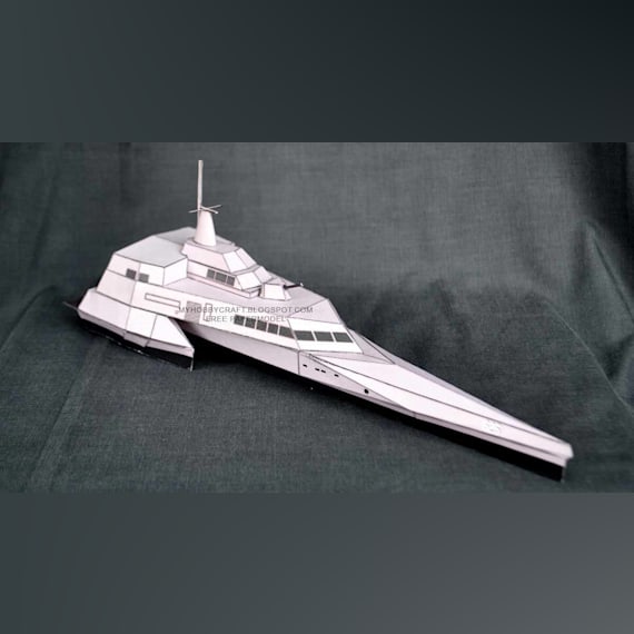 Катер-тримаран KRI Klewang